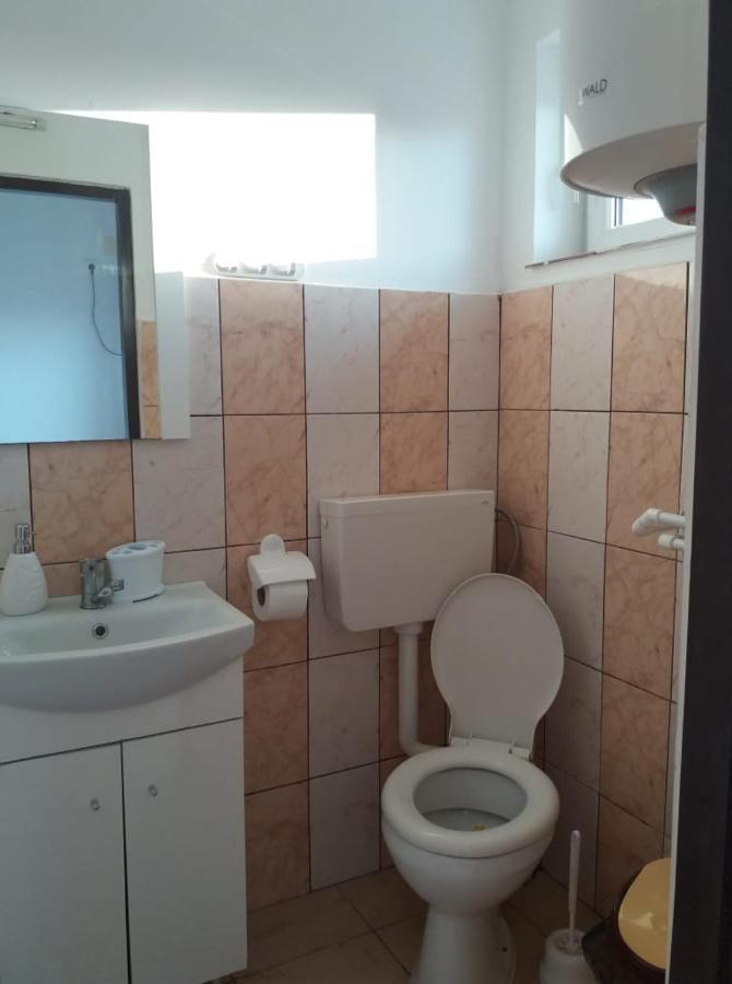Cazare Eforie Nord, Plaja Acapulco, Garsoniere Four Studios, Bucatarie Comuna, Baie Proprie, Etaj 4, Fara Lift Екстер'єр фото