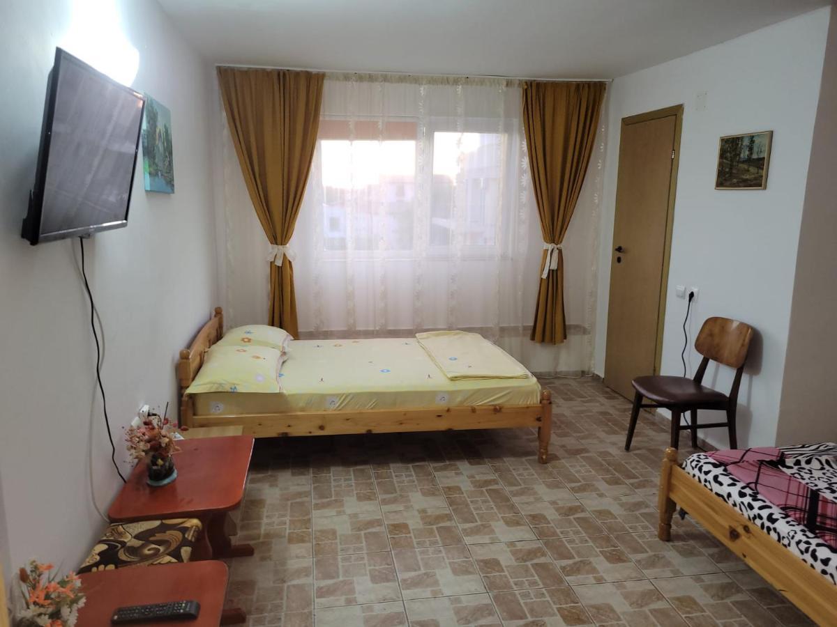 Cazare Eforie Nord, Plaja Acapulco, Garsoniere Four Studios, Bucatarie Comuna, Baie Proprie, Etaj 4, Fara Lift Екстер'єр фото