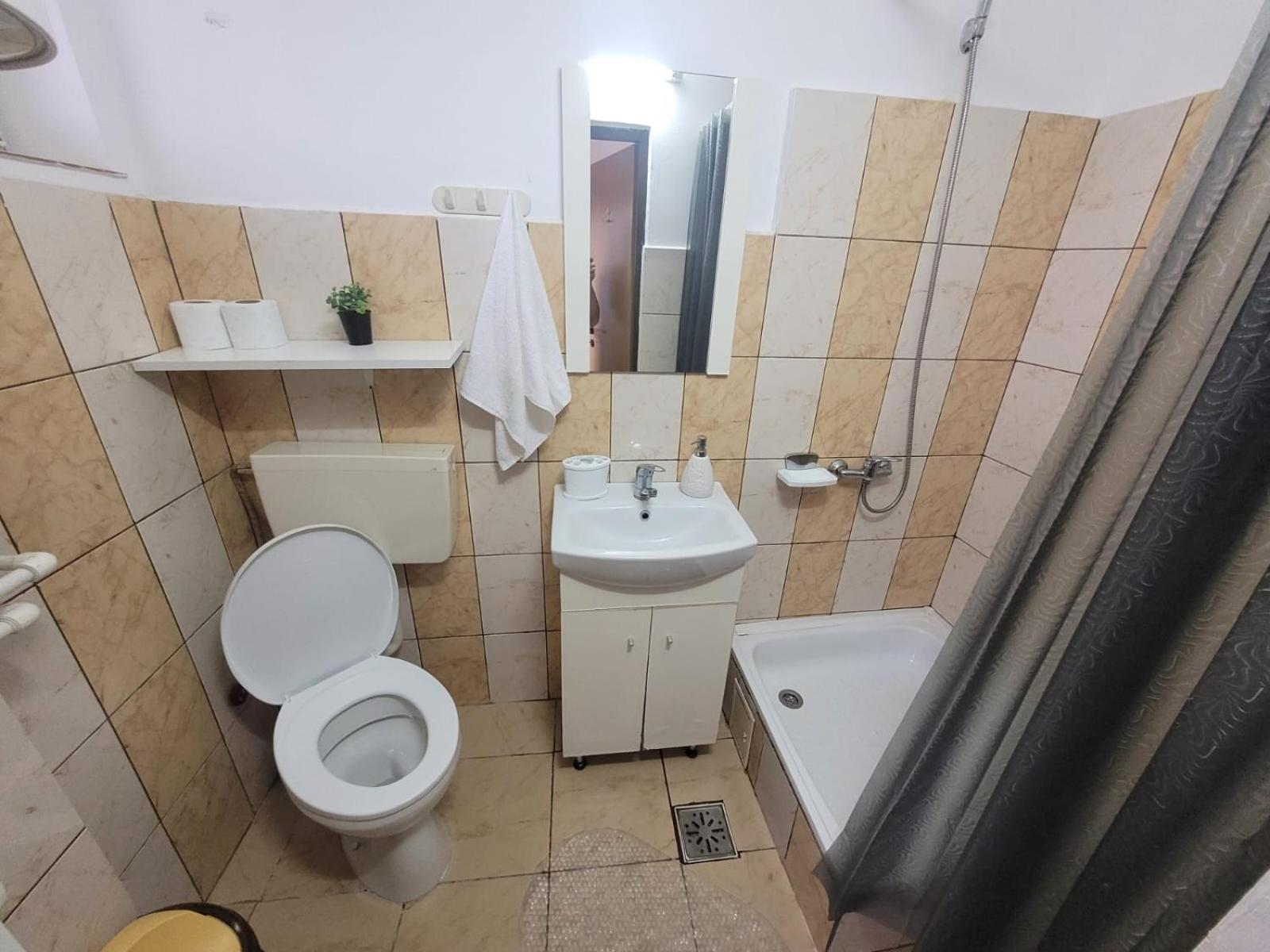 Cazare Eforie Nord, Plaja Acapulco, Garsoniere Four Studios, Bucatarie Comuna, Baie Proprie, Etaj 4, Fara Lift Екстер'єр фото